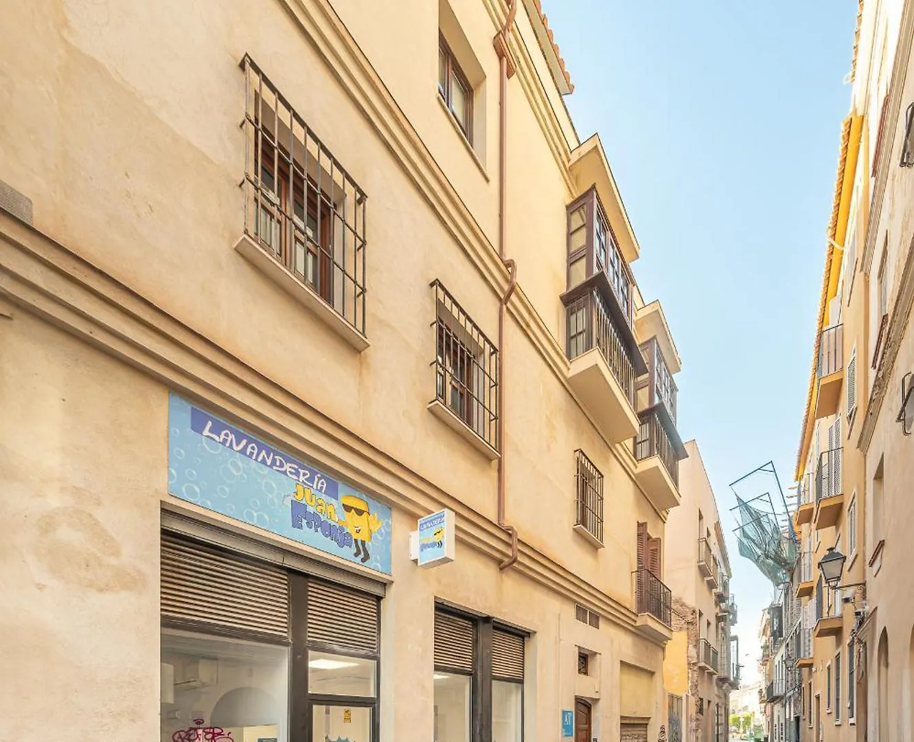 Apartment Dona Elvira Carreteria