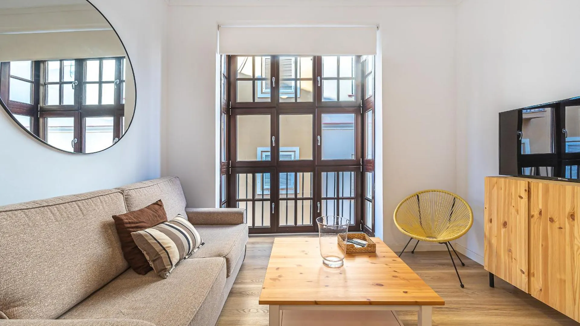 Apartament Dona Elvira Carreteria Malaga Hiszpania