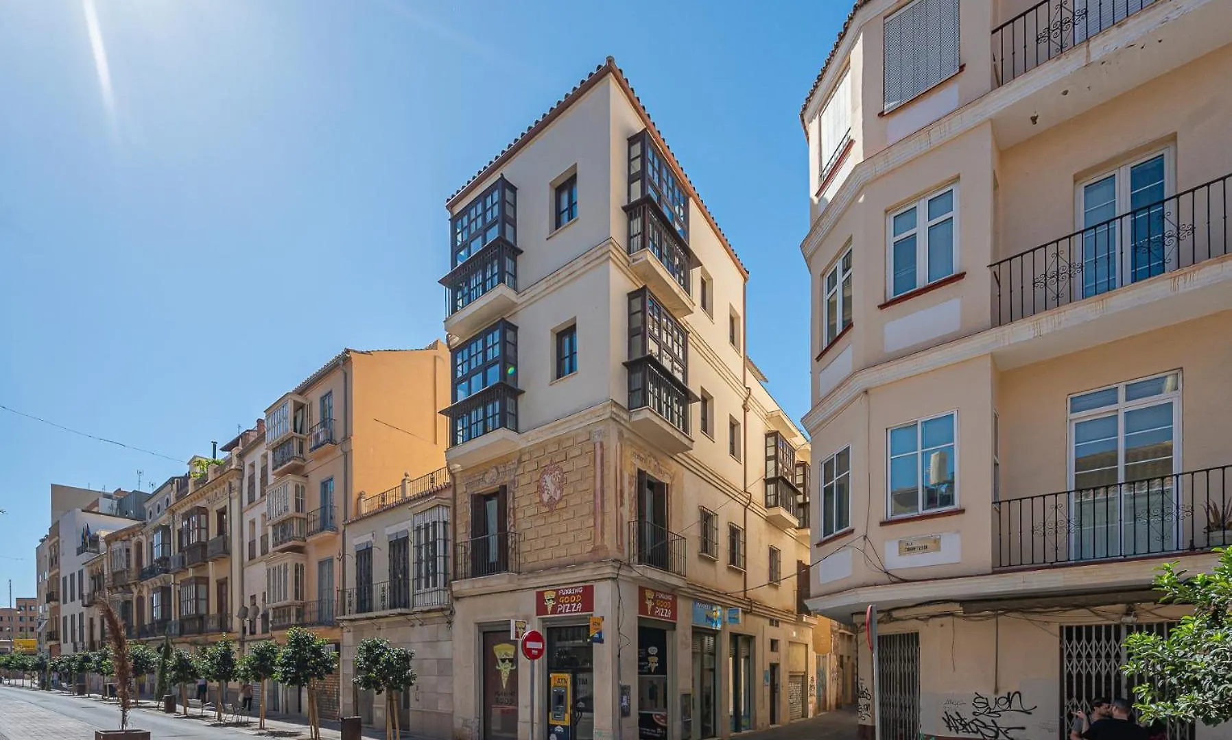 Dona Elvira Carreteria 0*, Malaga Spain