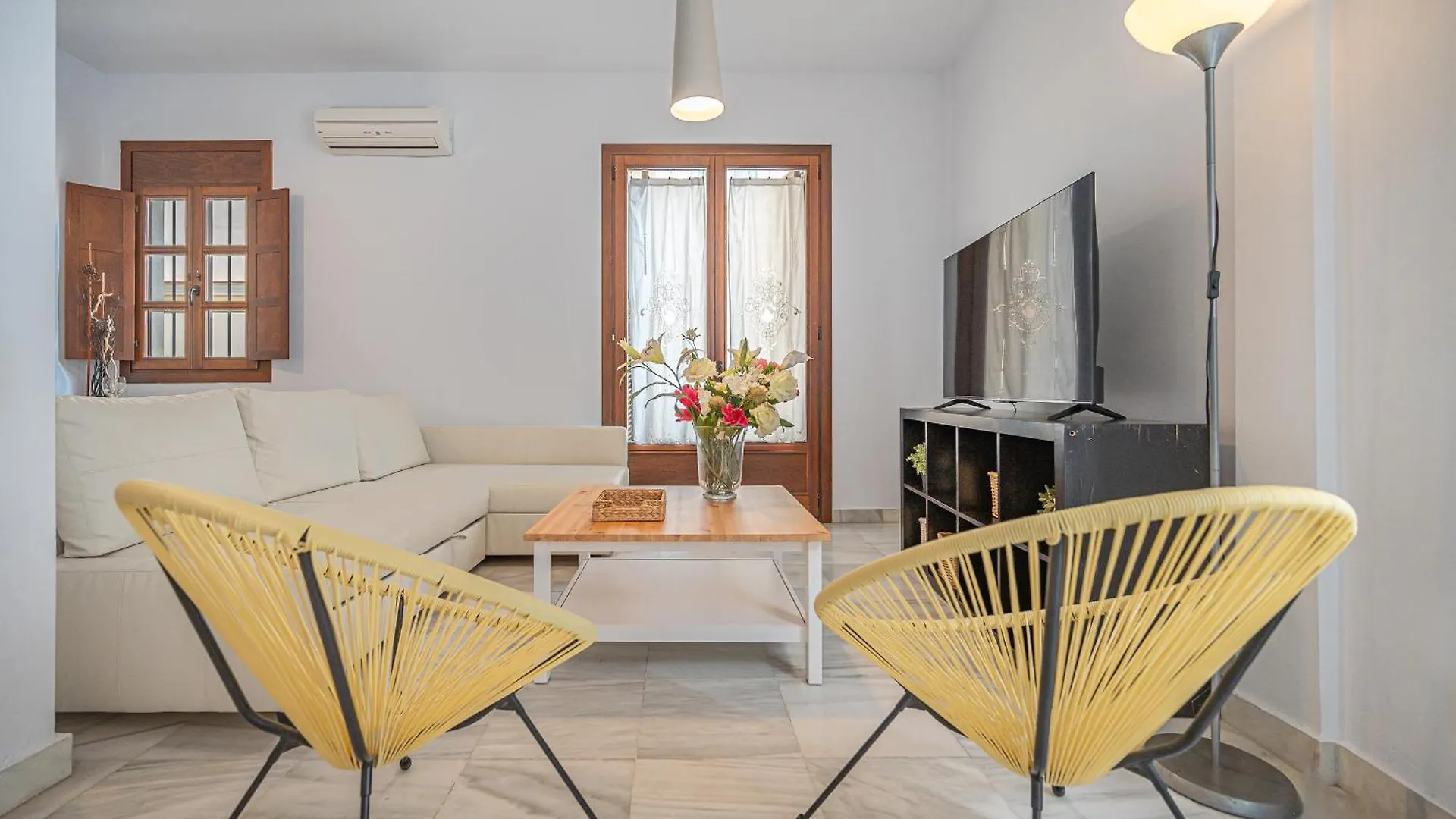 Apartment Dona Elvira Carreteria