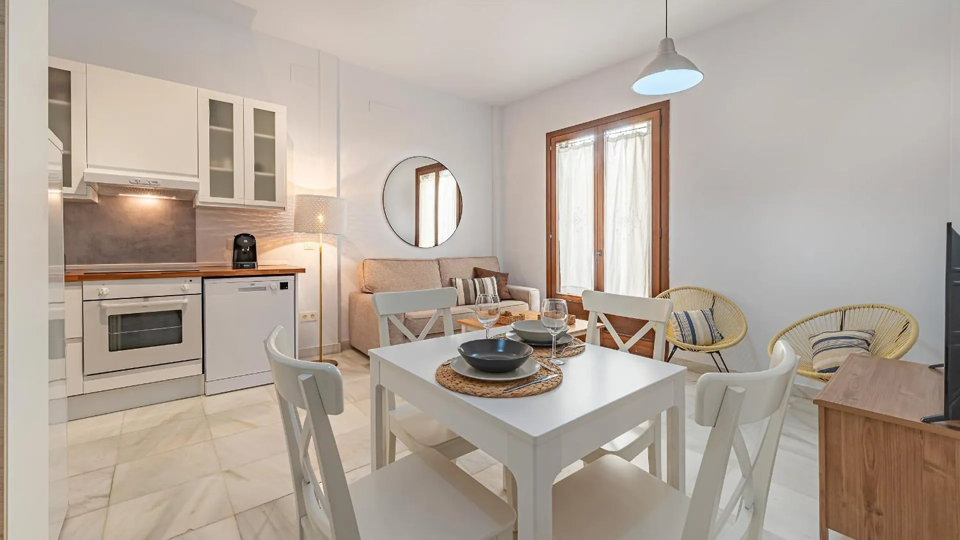 Apartament Dona Elvira Carreteria Malaga 0*,