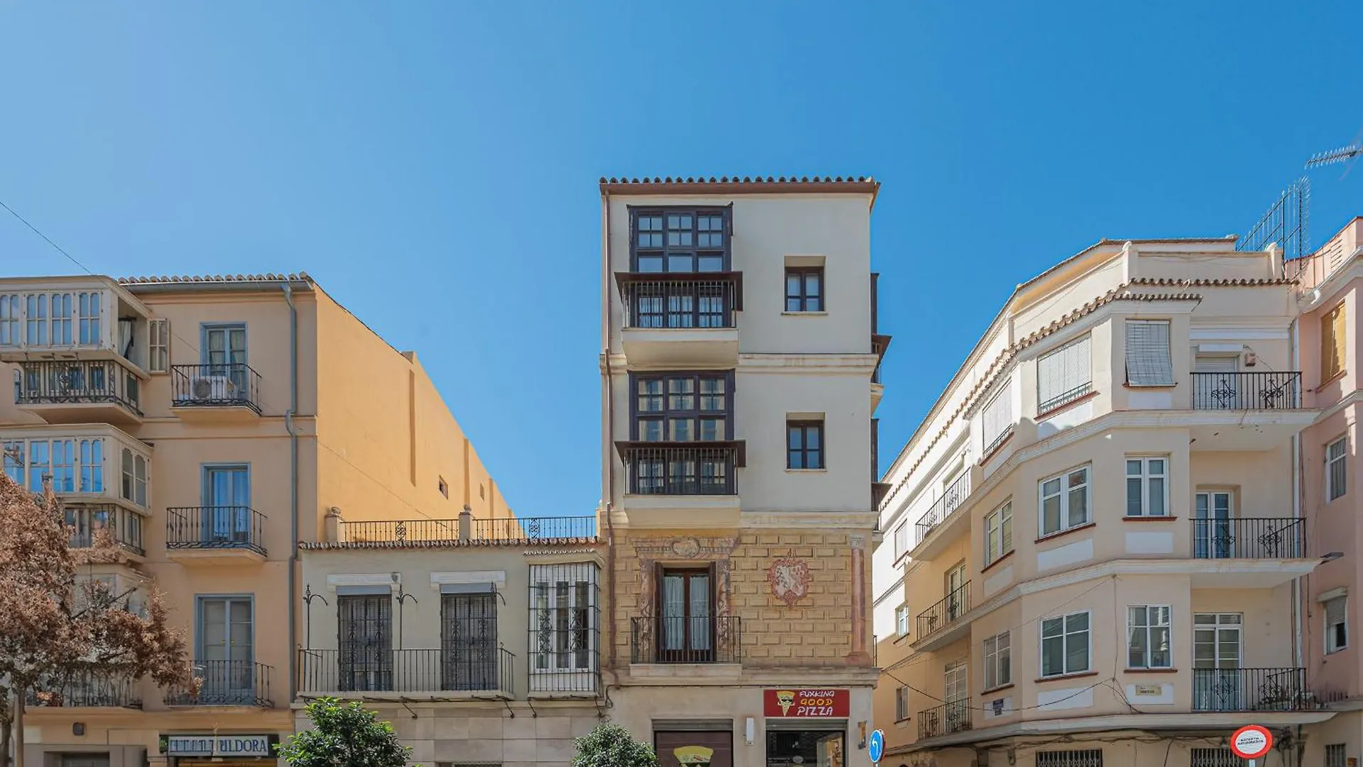Apartment Dona Elvira Carreteria